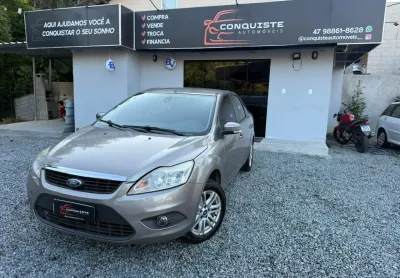 Ford focus 2.0 sedan mec - 2012 