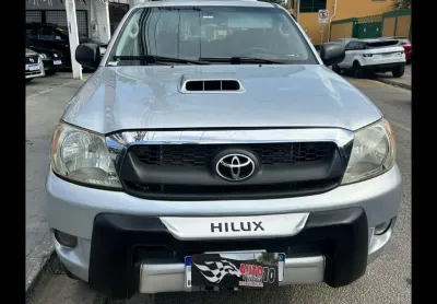 Toyota hilux cd sr d4-d 4x4 3.0  tdi dies. 2008 diesel superconservada , aceitamos trocas ou financi