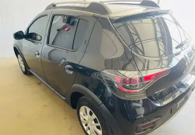 Renault sandero sze10mt 2024