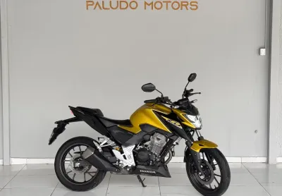 Honda twister 300f 2023 - impecavel - extrema qualidade - em estado de nova