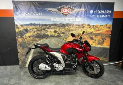 Yamaha fz25 fazer 2022 vermelha 