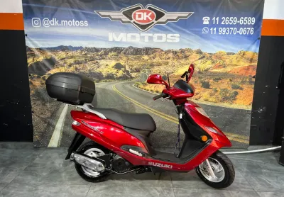 Suzuki burgman 2015 vermelha 