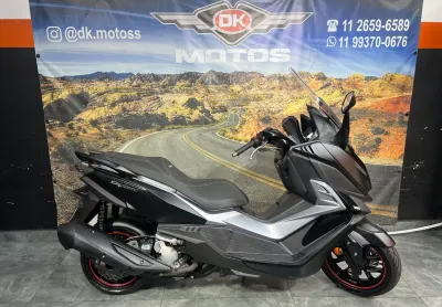 Dafra cruisym 300 2023 preta