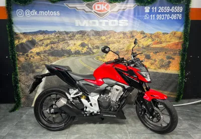 Honda cb 300 f twister 2024 vermelha 