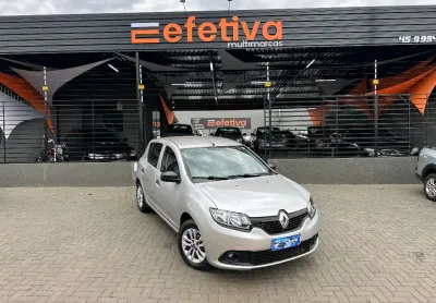 • renault sandero authentique 1.0 ⁠