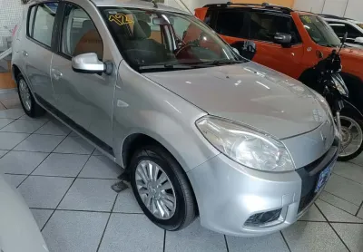 Renault sandero 1.6 4p flex privilége automático