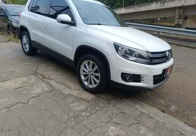 VOLKSWAGEN Tiguan 2.0 16V 4P TSI 4WD TURBO AUTOMÁTICO