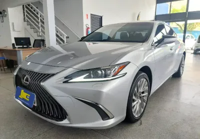 Lexus es 300h 2.5 híbrido 2019