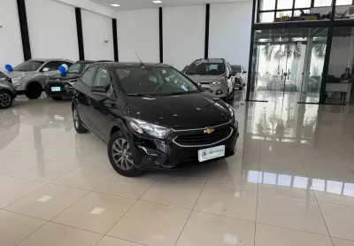 Chevrolet onix flex automático