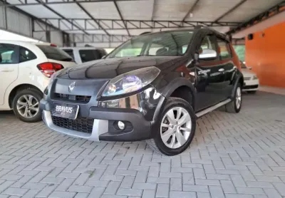 Renault sandero stw 16hp - preta - 2012/2013