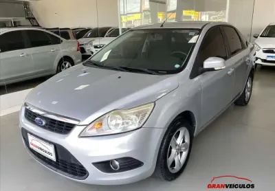 Ford focus 2.0 ghia sedan 16v flex 4p automático