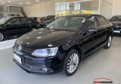 Volkswagen jetta 2.0 tsi highline 200cv gasolina 4p tiptronic