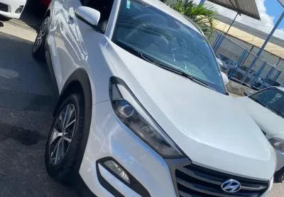 Tucson gl 1.6 turbo 16v aut. 2018