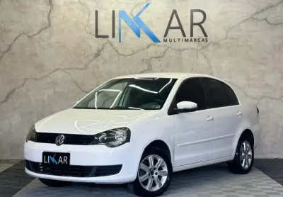 Volkswagen polo sedan 1.6 2013