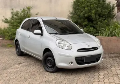 Nissan march 1.0 2014