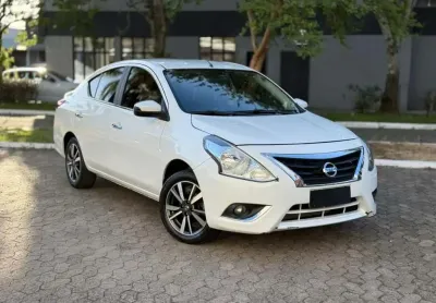 Nissan nissan versa 16sl flex 2018