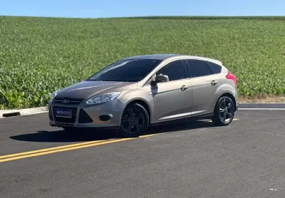 Ford focus 1.6 s/se/se plus flex 8v/16v  5p  - prata - 2014/2015