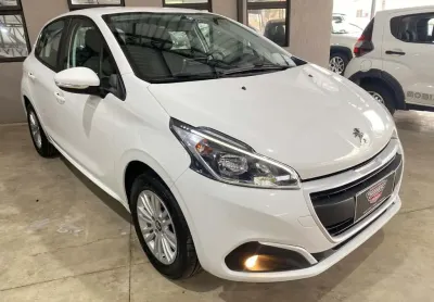Peugeot 208 1.6 active pack at 2019