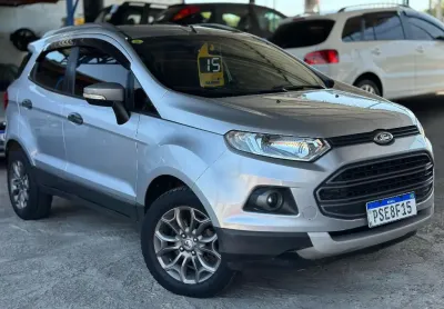 Ecosport 2015 com motor 1.6 e câmbio manual!!