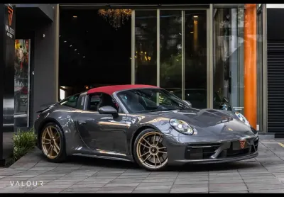 Porsche 911 targa 4gts 2024