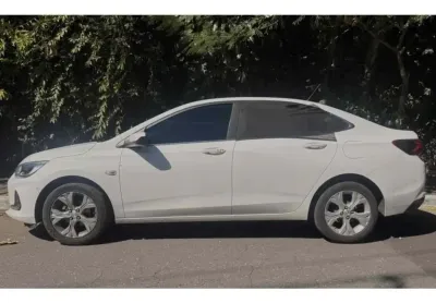 Chevrolet onix 2020 1.0 turbo flex plus premier automático