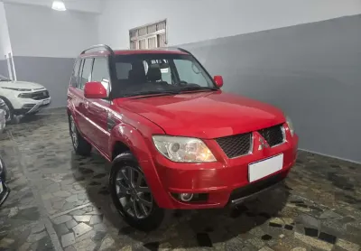 Mitsubishi pajero tr4 2.0 flex aut. 2013