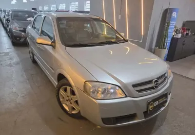 Chevrolet astra hatch flex automático