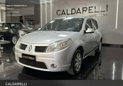 Renault sandero pri 16 2010