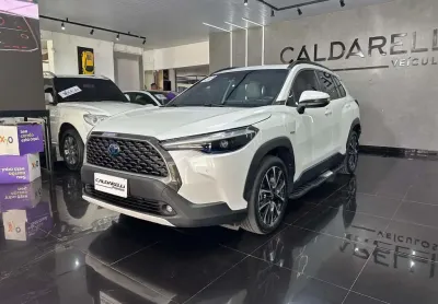 Toyota ccross xrx hybrid 2022