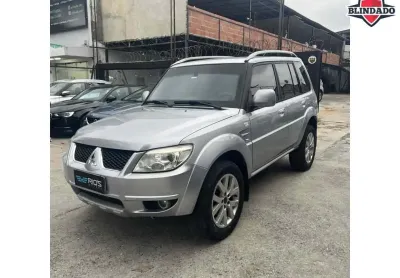 Mitsubishi pajero tr4 2011 2.0 4x4 16v 140cv flex 4p automático
