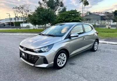 Hyundai hb20 comfort plus 1.0 flex 12v mec. - prata - 2023/2024