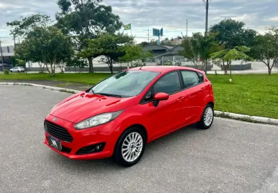 Ford fiesta 1.5 - vermelha - 2014/2015