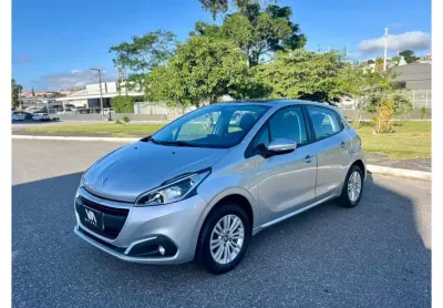 Peugeot 208 allure 1.2  - prata - 2019/2019