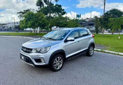 CAOA Chery Tiggo 2 Look 1.5 16V Flex Aut.5p  - Prata - 2018/2019