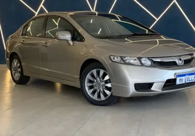 Civic 1.8 lxl 2011! impecável!! km baixo!!