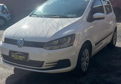 Fox 1.0 trendline 8v flex 4p manual muito novo - 2015 -documentação ok