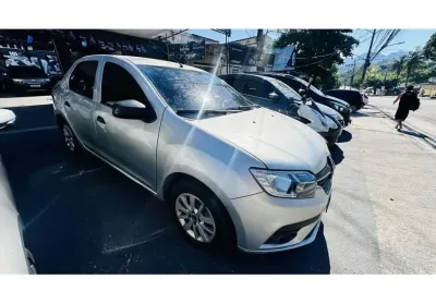 Renault logan 2020 1.0 12v sce flex life manual