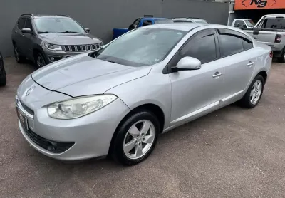 Renault fluence 2.0 dynamique 16v flex 4p automatico 2013