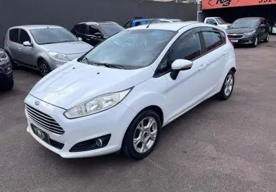 Ford fiesta 1.6 se hatch 16v flex 4p aut 2015
