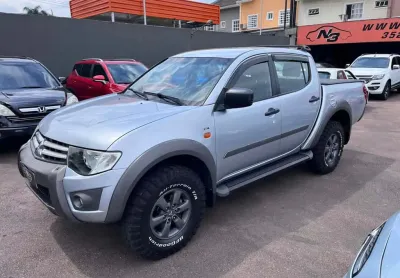 Mitsubishi l-200 triton 2.4 hls 2015