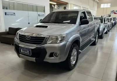 Toyota hilux cd4x4 sr 2015