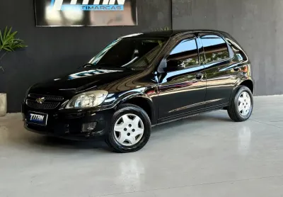 Celta lt 1.0 vhc completo! câmera de ré e sensor de estacionamento ! pneus novos 