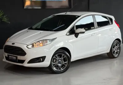 New fiesta 1.6 revisadissimo! completo / manual / histórico de manutenções 