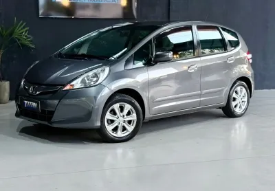 Honda fit lx automatic 1.4 em excelente estado de conservação 