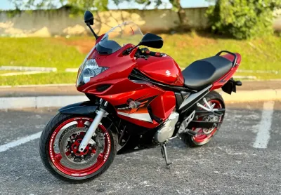 Suzuki gsx 650 f 2011 -  excelente estado - acompanha escape original