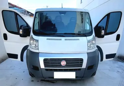 Fiat ducato cargo 8 2.3 diesel 2018 branca - motor zero km com garantia, único dono e baú adaptado -