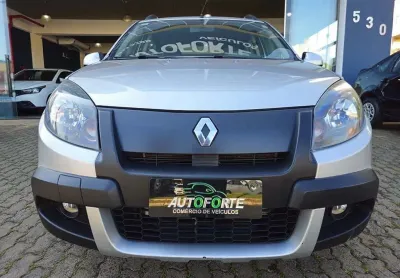 Renault sandero stepway 1.6 automatico - prata - 2013/2014