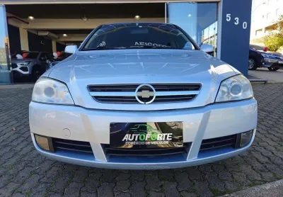 Chevrolet astra hb 4p advantage - prata - 2009/2010