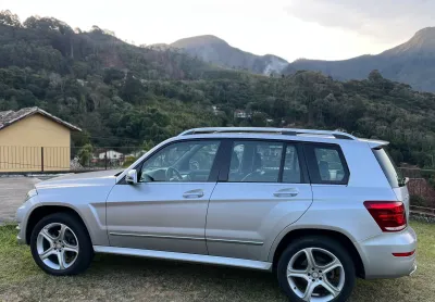Mercedes benz glk 220 cdi, segunda dona, impecável, nada a fazer.