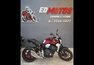 Honda cb 1000r 2021